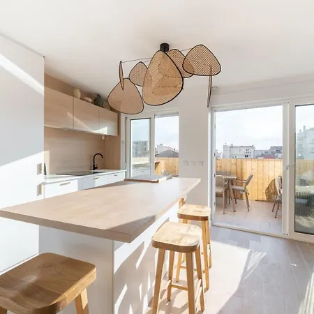 Daire Beautiful Flat With Terrace - Carre D'or *