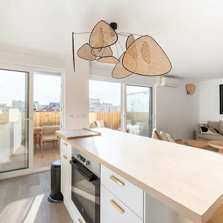 Beautiful Flat With Terrace - Carre D'or Cannes