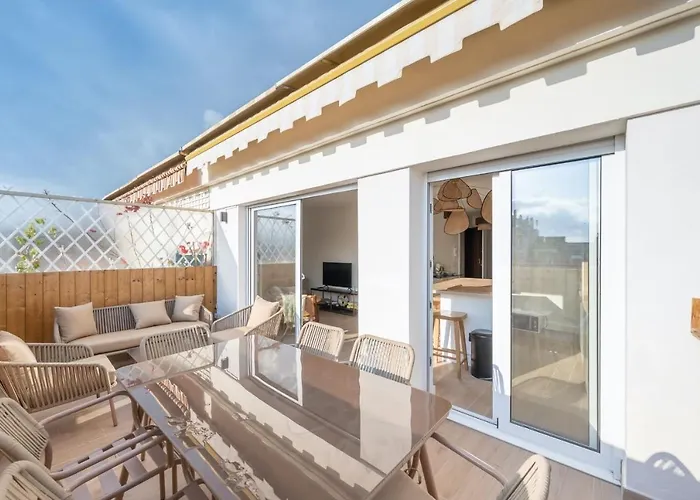 Beautiful Flat With Terrace - Carre D'or شقة *