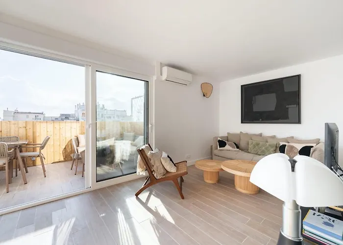 Beautiful Flat With Terrace - Carre D'or * كان