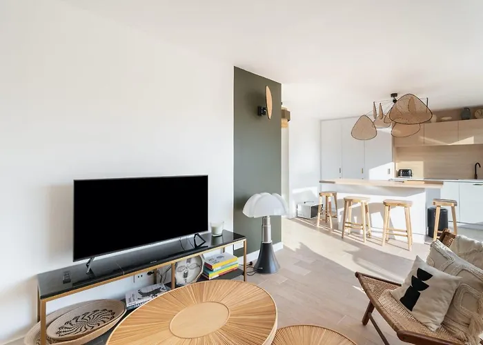 شقة Beautiful Flat With Terrace - Carre D'or كان