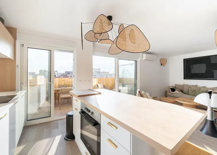 Beautiful Flat With Terrace - Carre D'or كان